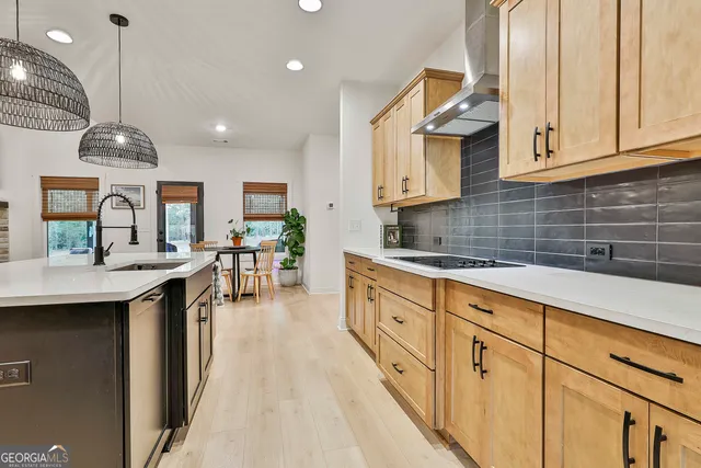 $669,900 | 141 Georgian Pnes Drive, Senoia, GA 30276