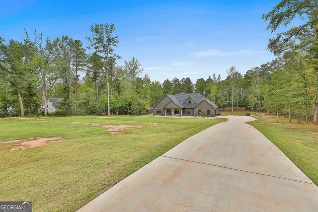 $669,900 | 141 Georgian Pnes Drive, Senoia, GA 30276