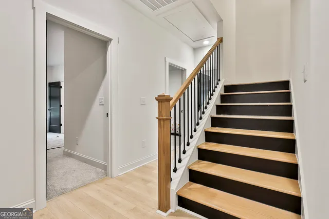 $669,900 | 141 Georgian Pnes Drive, Senoia, GA 30276