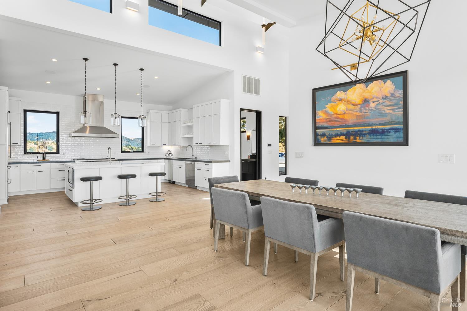 18115 Highlands Ridge Road Cloverdale, CA 95425 - Photo 17 of 87 Gallery Image 17