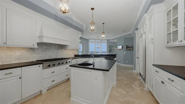 $2,600,000 | 136 Golden Gate Point, Unit 502, Sarasota, FL 34236