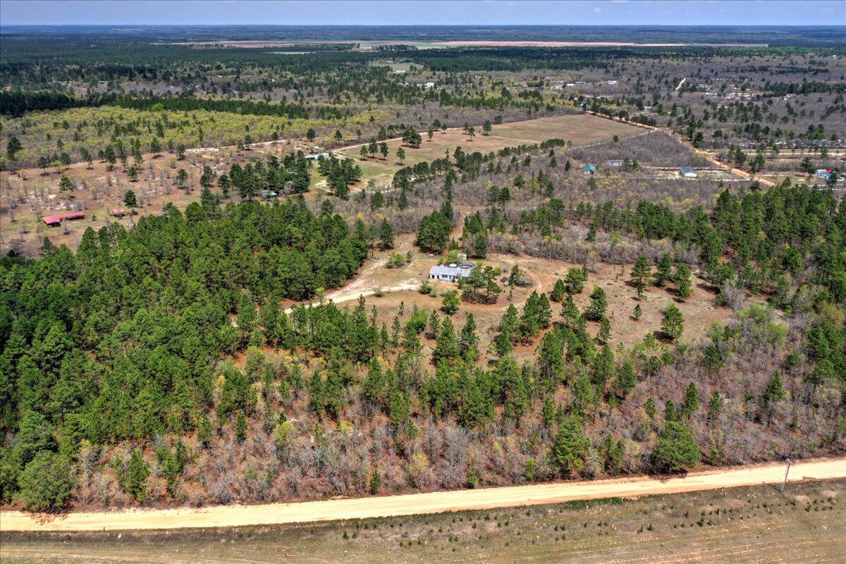 367 Pearl Bonnett Road Windsor, SC 29856 - Photo 5 of 37
