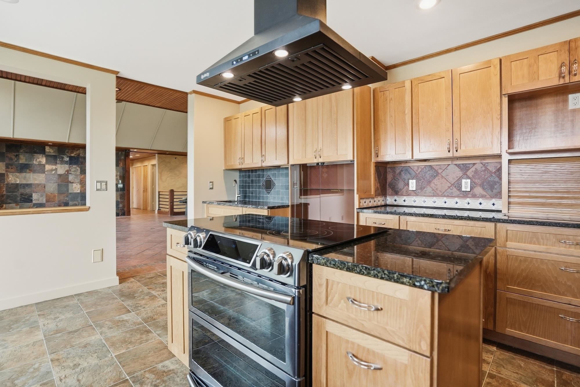 1511 West Hill Road Lincoln, VT 05443 - Photo 11 of 48