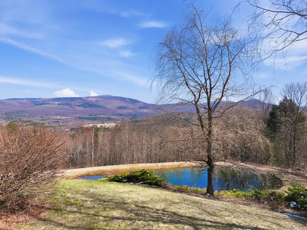 $715,000 | 1511 West Hill Road, Lincoln, VT 05443