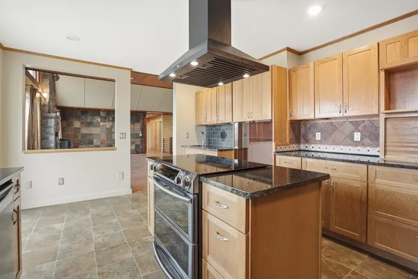 $715,000 | 1511 West Hill Road, Lincoln, VT 05443