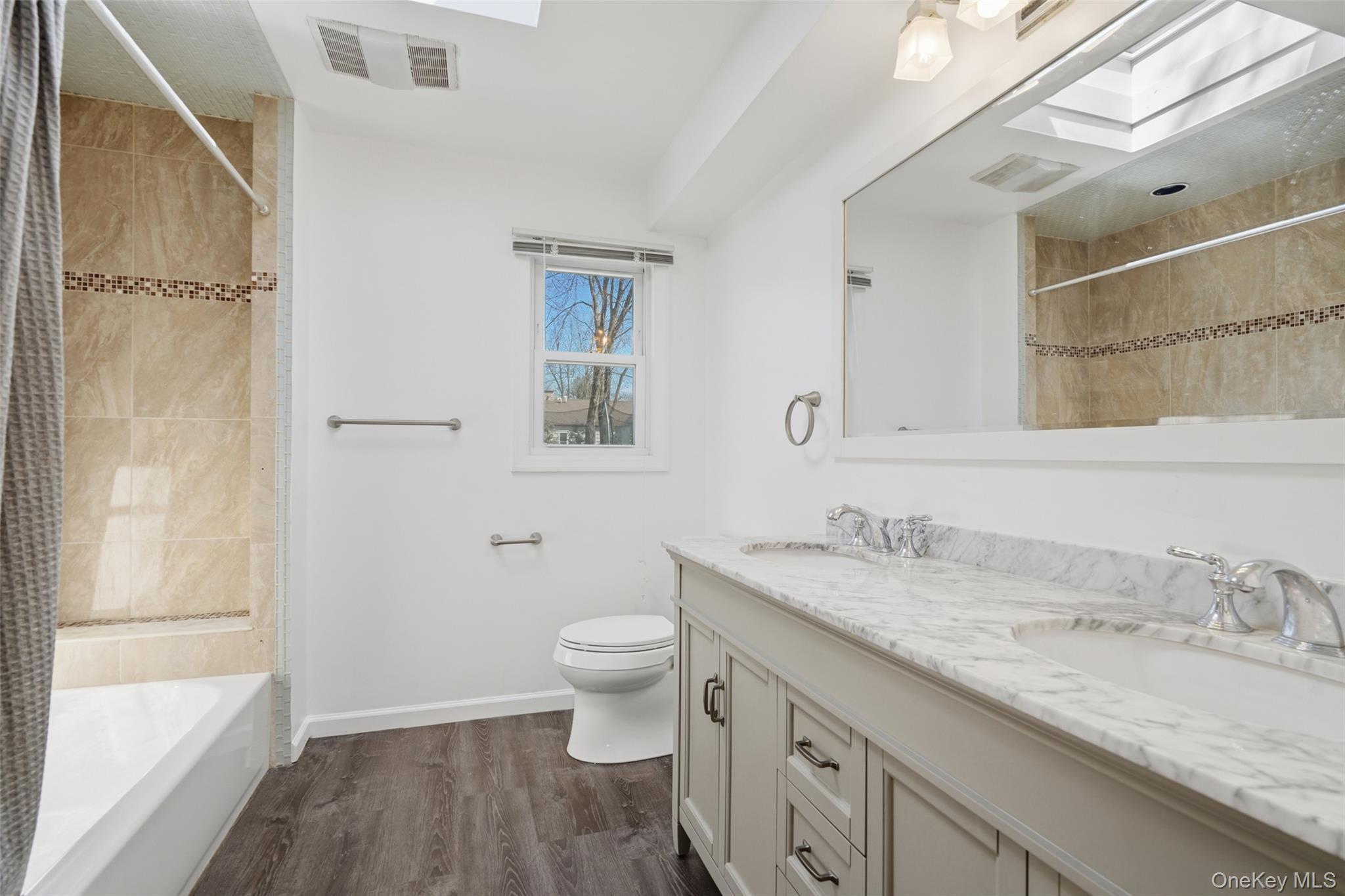 17 Old Orchard Road Rye Brook, NY 10573 - Photo 12 of 20 Primary Bathroom