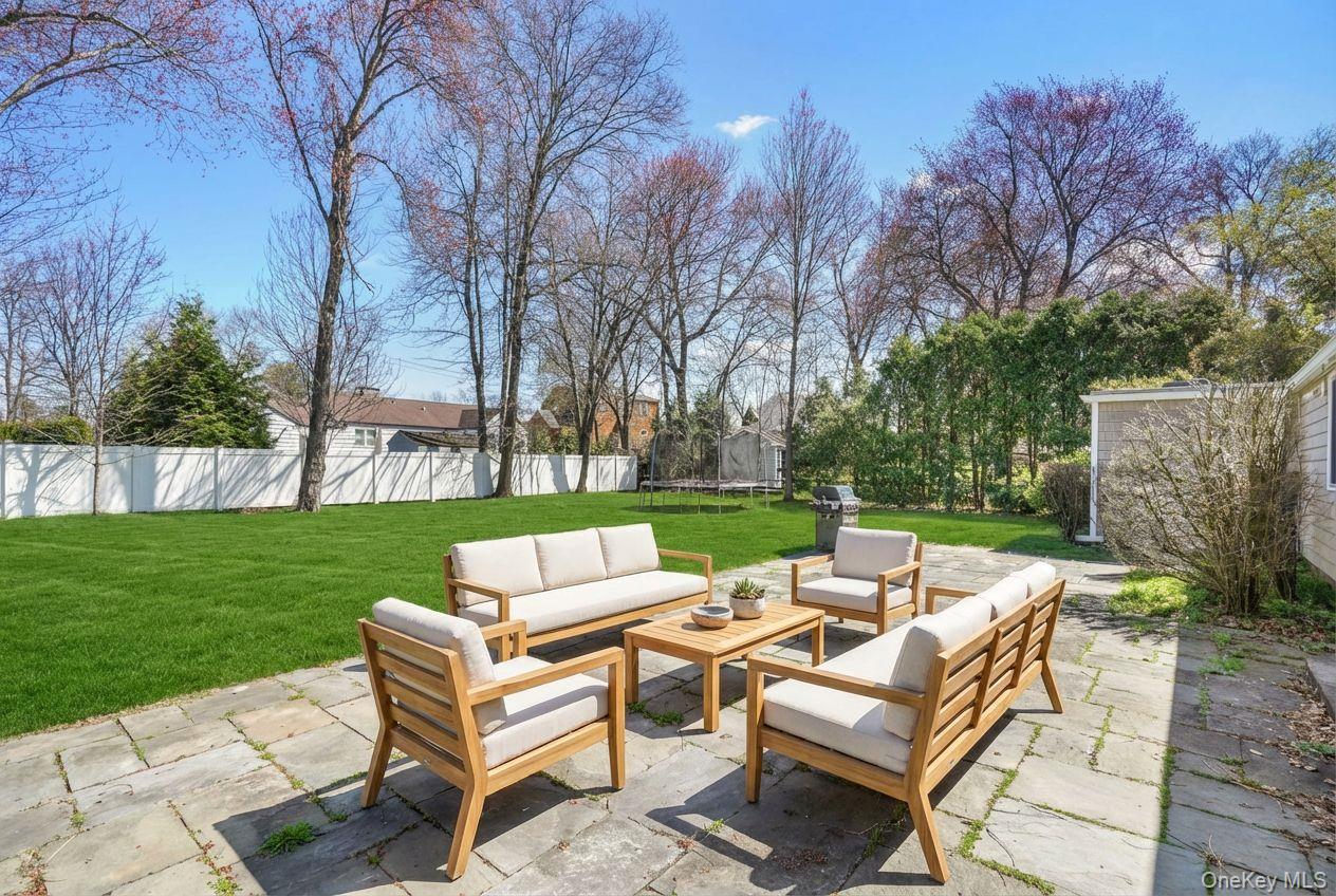 17 Old Orchard Road Rye Brook, NY 10573 - Photo 17 of 20 Patio