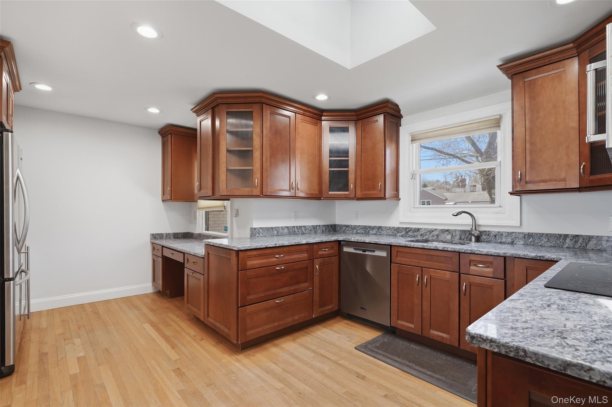 17 Old Orchard Road Rye Brook, NY 10573 - Photo 7 of 20 Kitchen