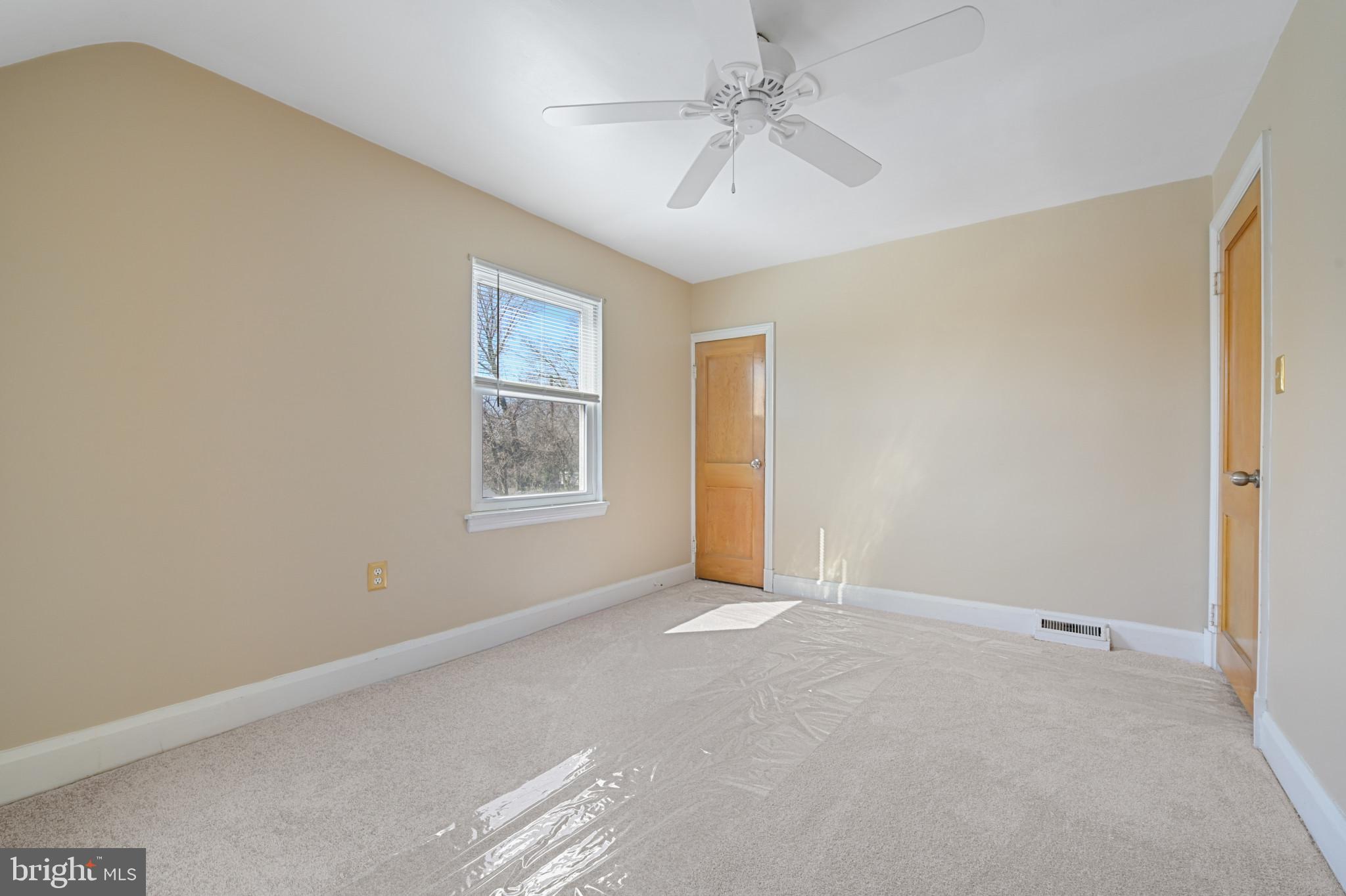 5222 Dewitt Road Halethorpe, MD 21227 - Photo 25 of 40 Third Bedroom