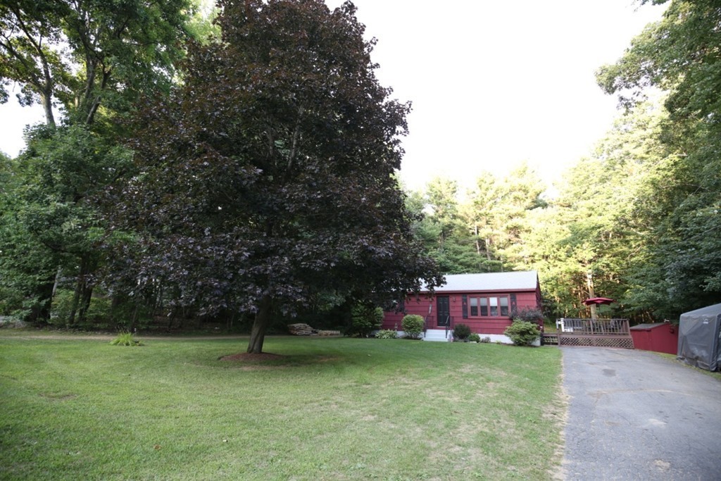 42 Paxton Road Spencer, MA 01562 - Photo 2 of 30 Gallery Image 2