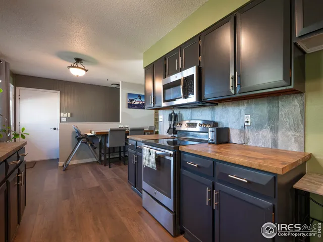 $458,000 | 1101 20th Street Southwest, Loveland, CO 80537