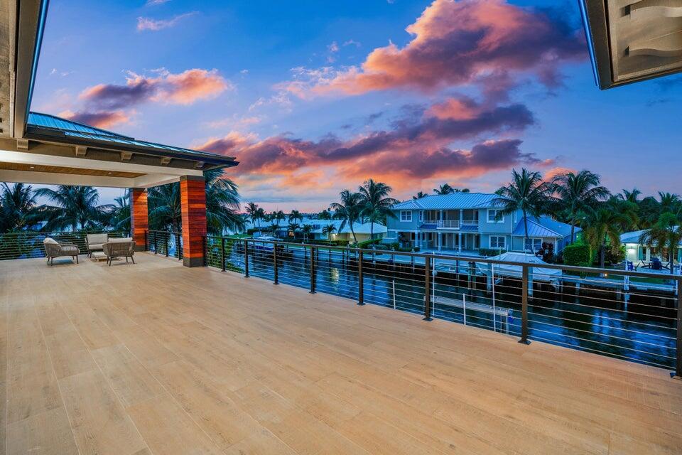 1060 Fairview Lane Riviera Beach, FL 33404 - Photo 20 of 36 20240828160650373987000000-o