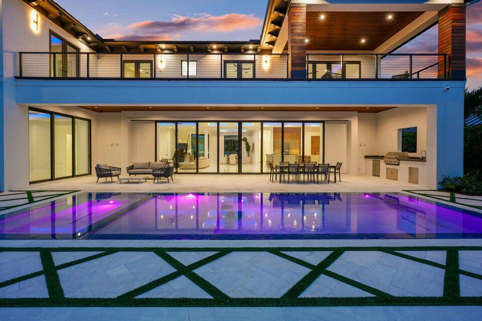 1060 Fairview Lane Riviera Beach, FL 33404 - Photo 25 of 36 20240828160608141682000000-o