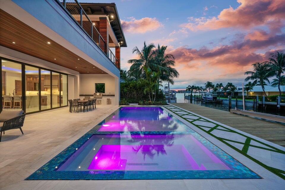 1060 Fairview Lane Riviera Beach, FL 33404 - Photo 26 of 36 20240828160550980322000000-o