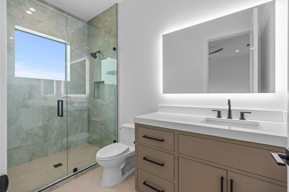 1060 Fairview Lane Riviera Beach, FL 33404 - Photo 30 of 36 20240828162756636612000000-o