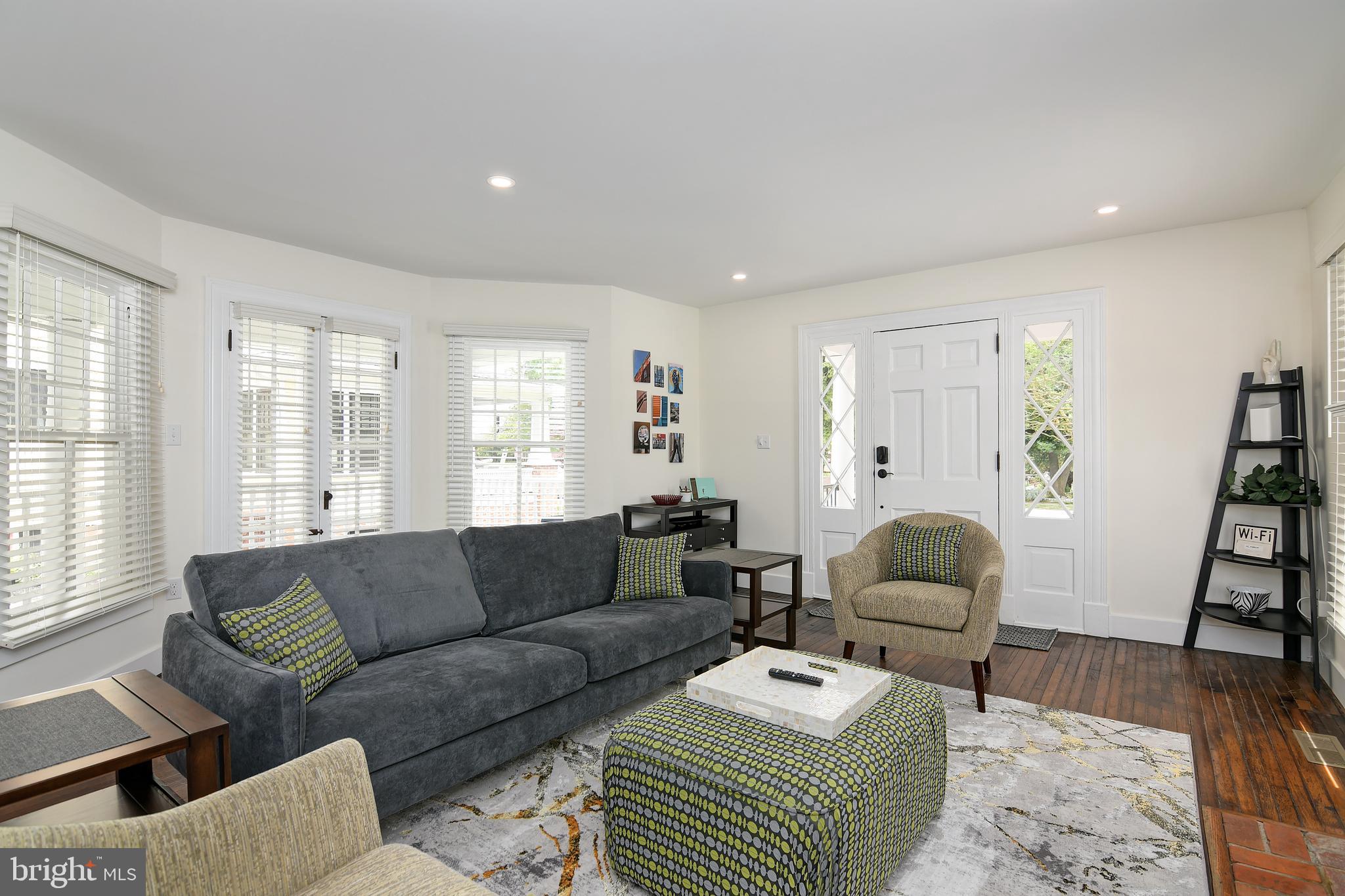 105 Mill Street Cambridge, MD 21613 - Photo 8 of 30 Spacious and Bright