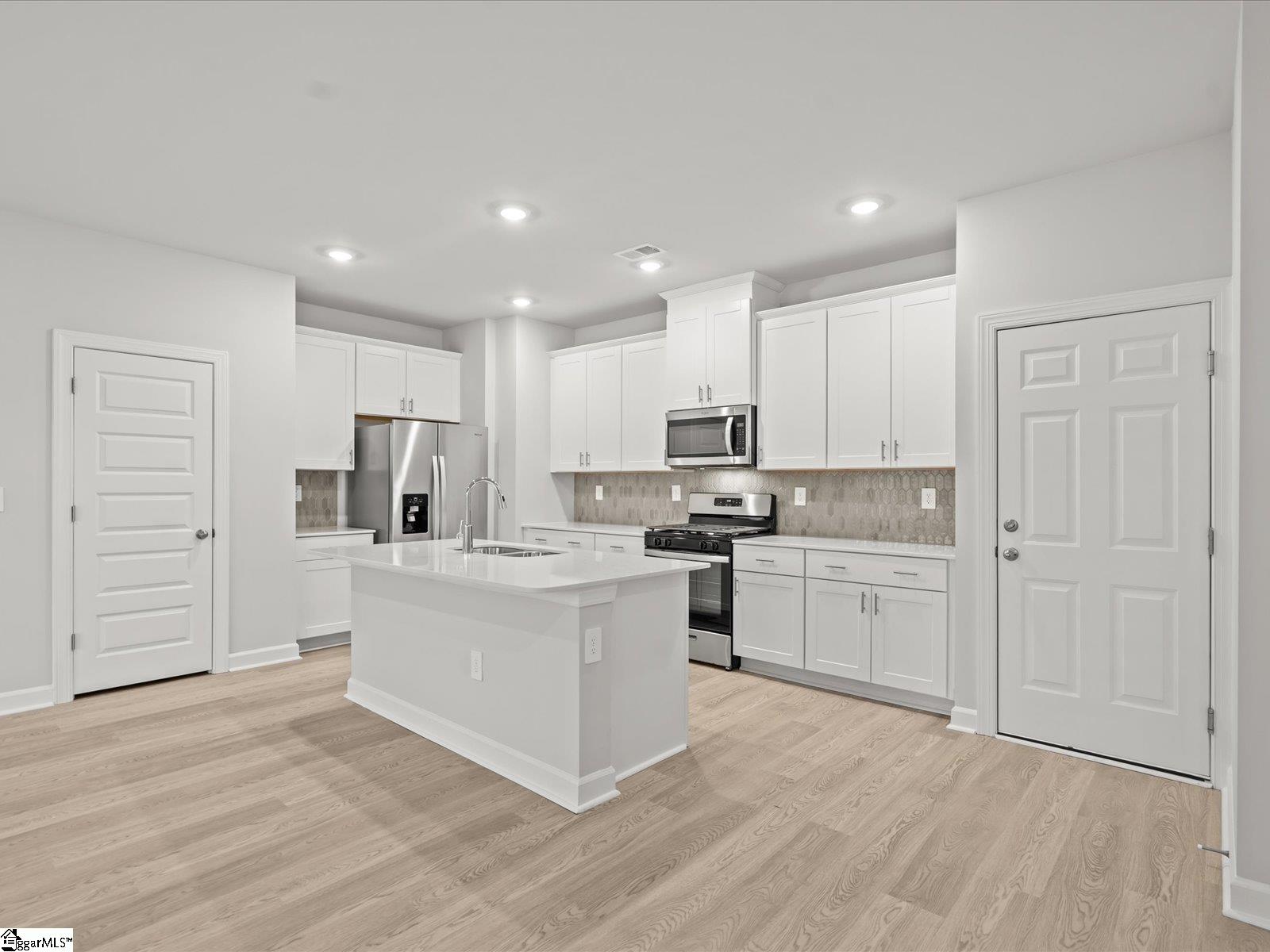 327 Shortleaf Lane Pendleton, SC 29670 - Photo 8 of 14