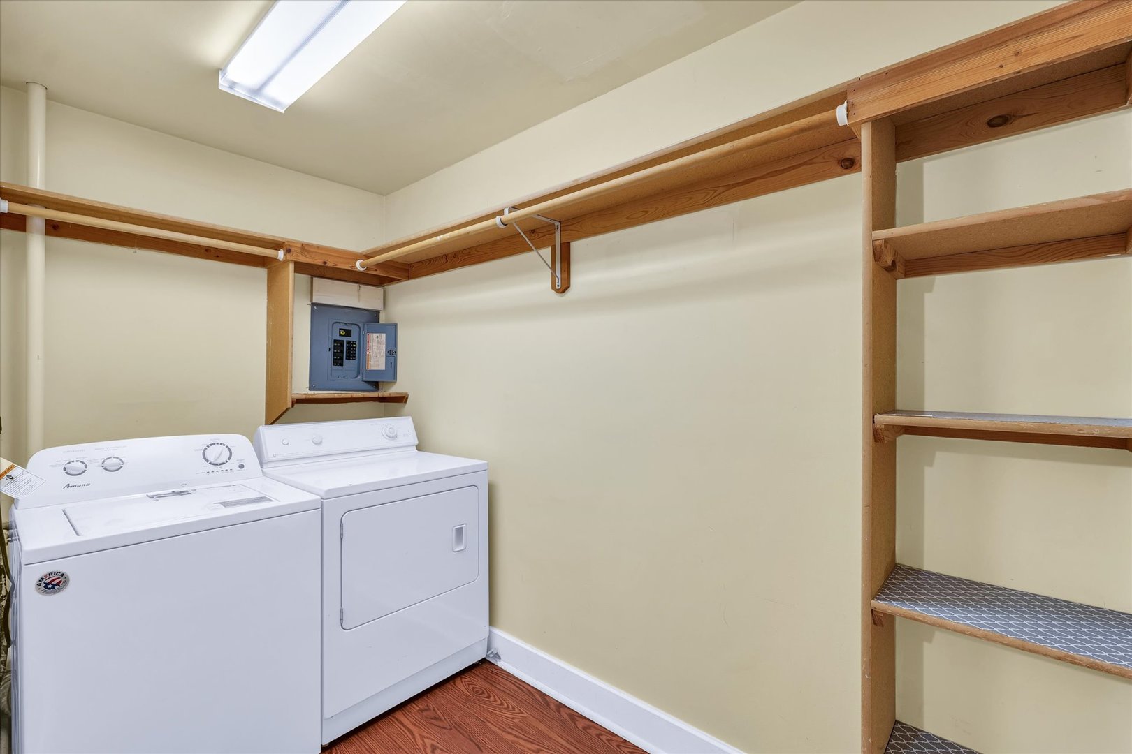 1710 Parkside Terrace Champaign, IL 61821 - Photo 12 of 31 a utility room with dryer and washer