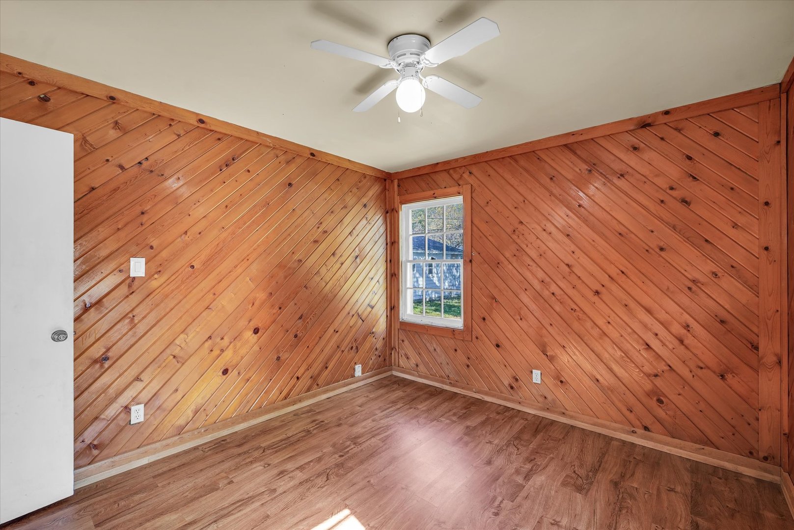 1710 Parkside Terrace Champaign, IL 61821 - Photo 16 of 31 wooden floor in an empty room