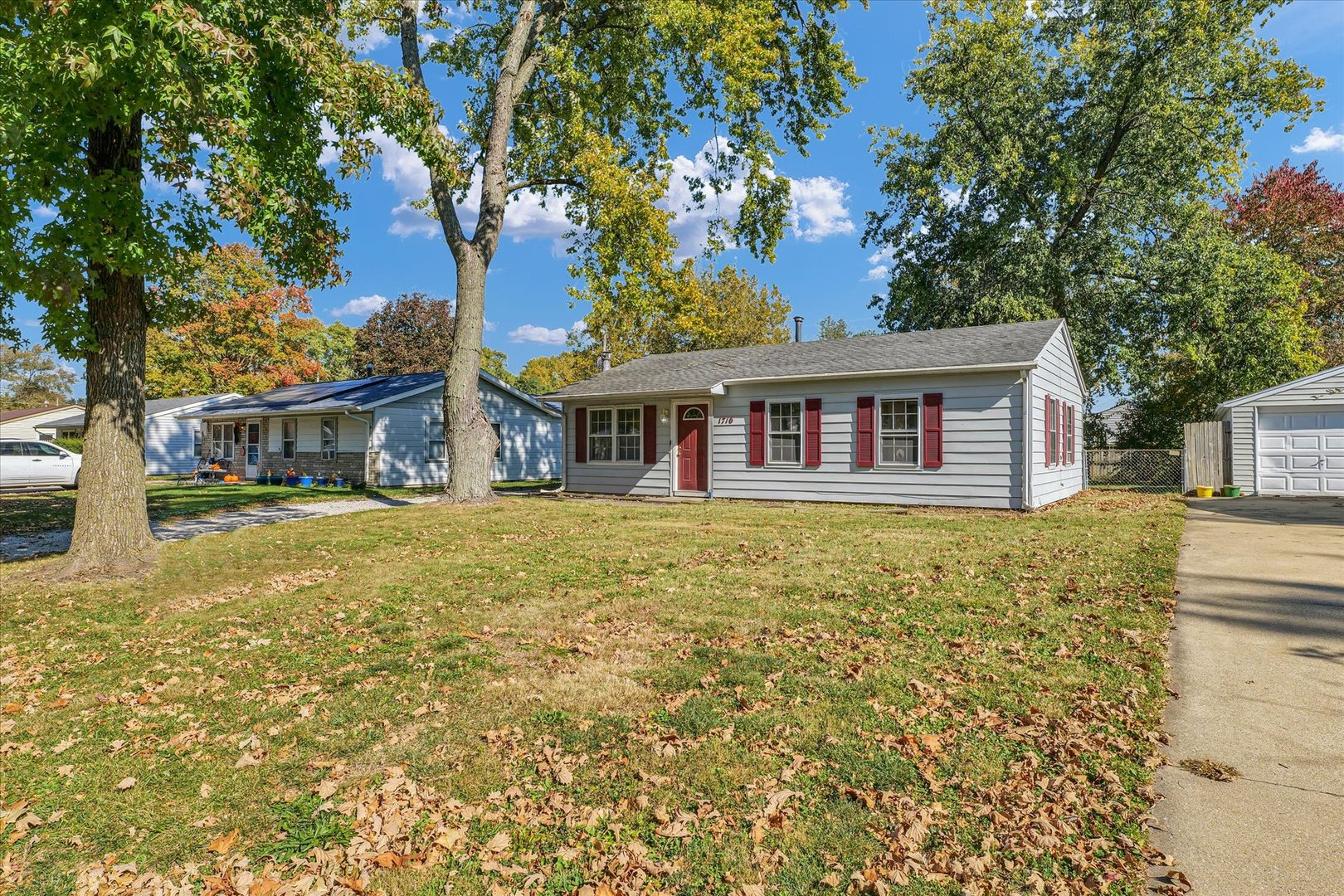 1710 Parkside Terrace Champaign, IL 61821 - Photo 3 of 31 a house with swimming pool in front of it