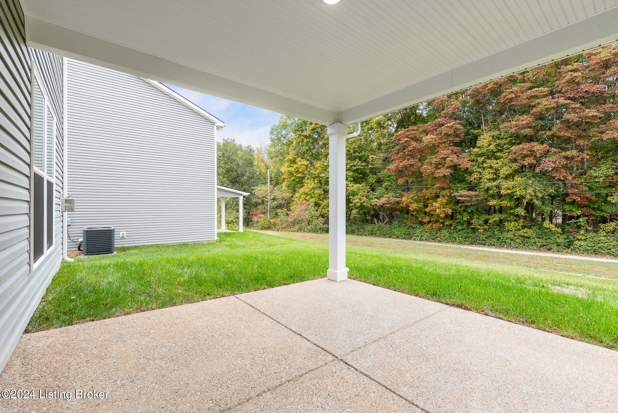 8430 Gateway Run Road Louisville, KY 40229 - Photo 36 of 42 8430 Gateway Run Rd-36