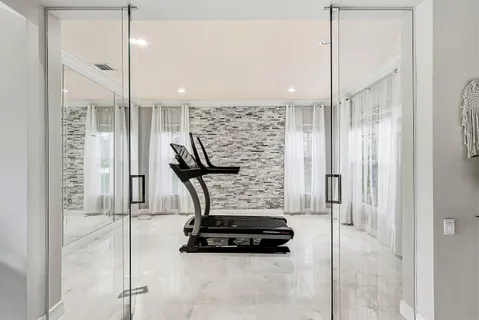 $1,500,000 | 8060 Woodslanding Trail, West Palm Beach, FL 33411