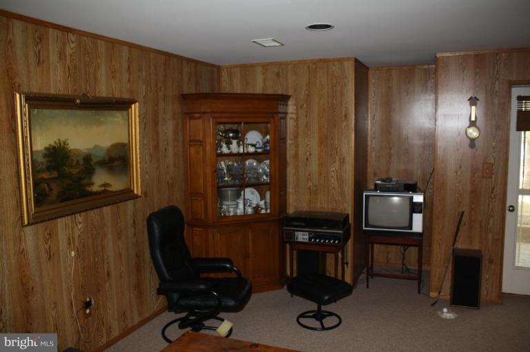 2504 Bollard Road Annapolis, MD 21401 - Photo 17 of 19 Basement