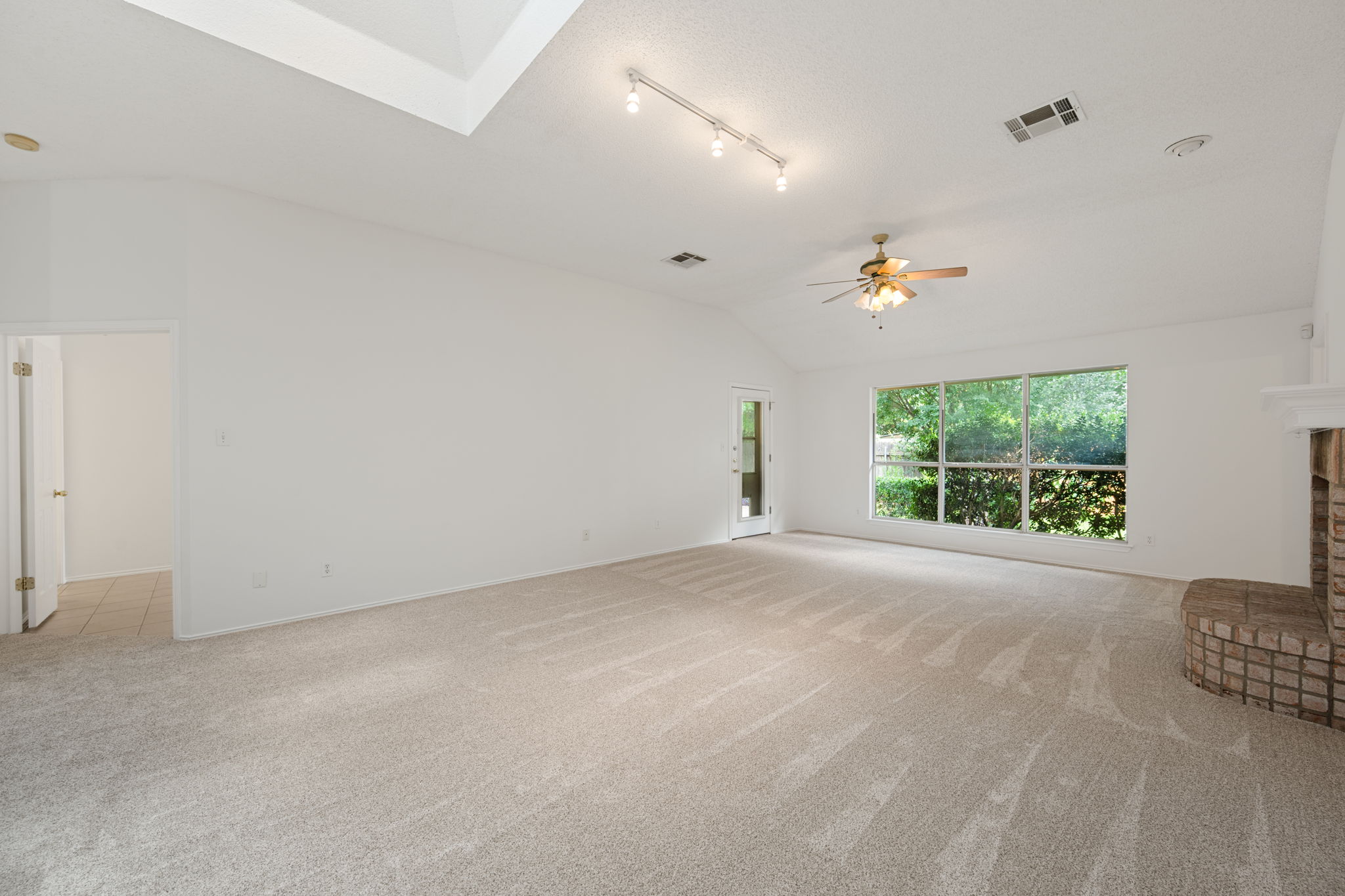 707 Ridge View Drive Leander, TX 78641 - Photo 10 of 40 a view of an empty room with a window