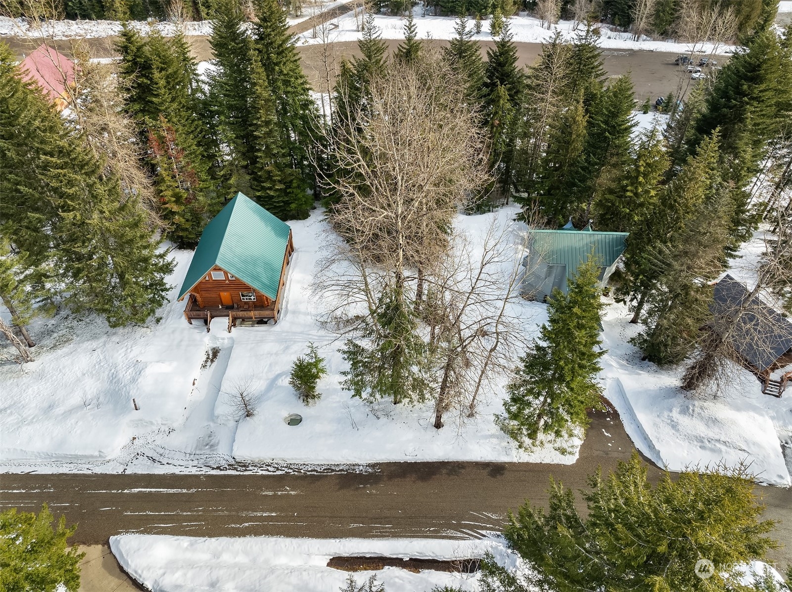 22 Chamonix Place Snoqualmie Pass, WA 98068 - Photo 5 of 9 an aerial view of a house with outdoor space