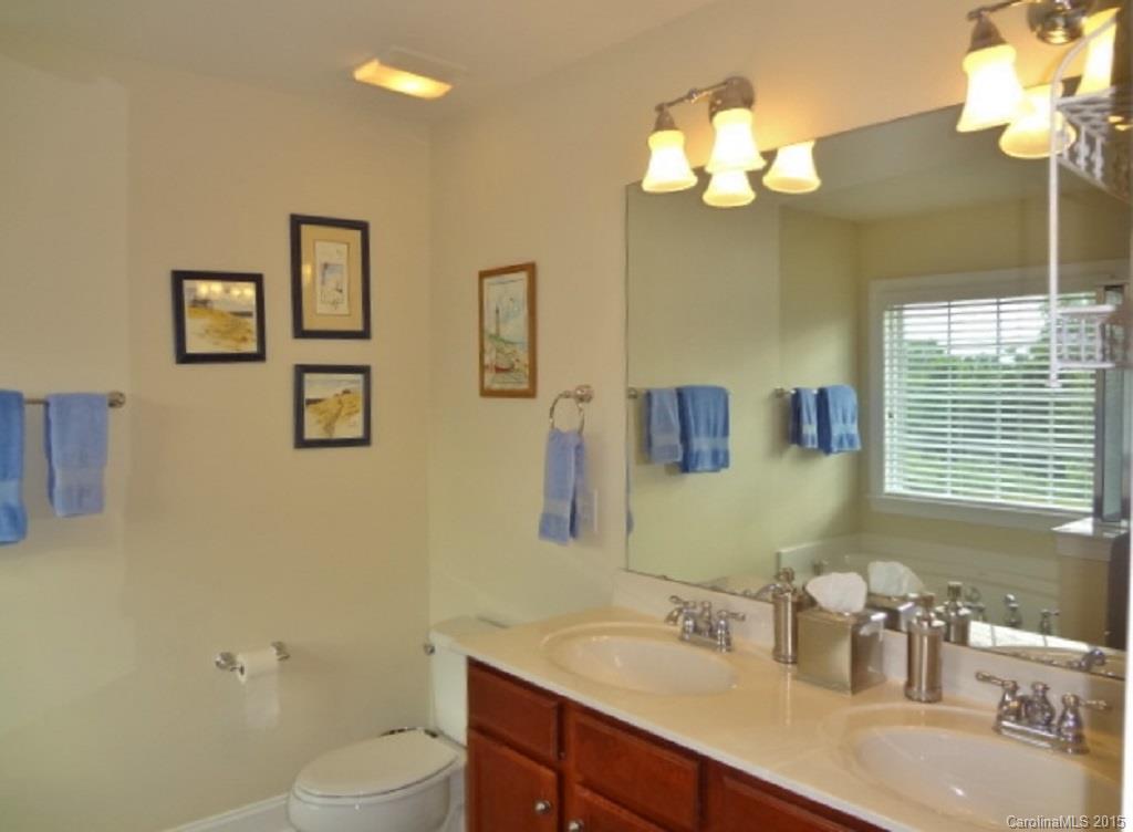 638 Tee Ridge Court Fort Mill, SC 29715 - Photo 12 of 23 Gallery Image 12