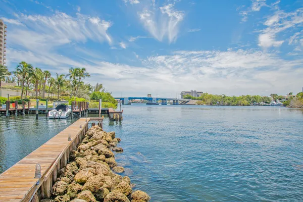 $4,300 | 4201 North Ocean Boulevard, Unit 307, Boca Raton, FL 33431