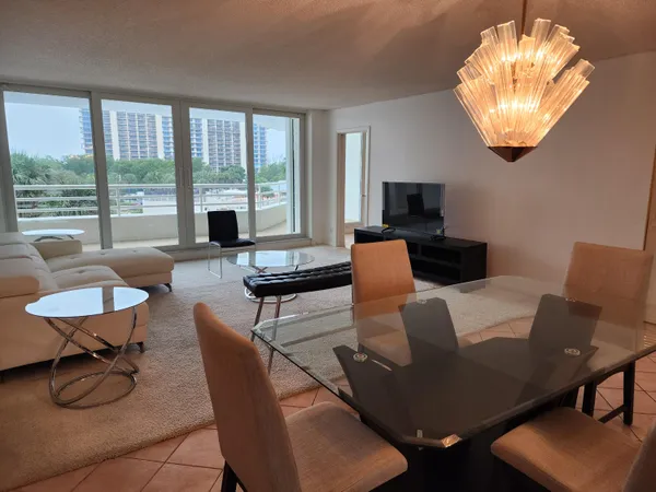 $4,300 | 4201 North Ocean Boulevard, Unit 307, Boca Raton, FL 33431
