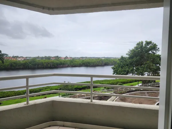 $4,300 | 4201 North Ocean Boulevard, Unit 307, Boca Raton, FL 33431
