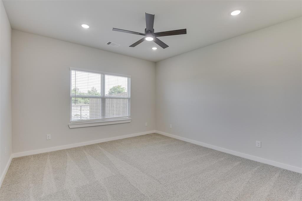 4240 Clovis Street Midlothian, TX 76065 - Photo 13 of 19 an empty room with a window