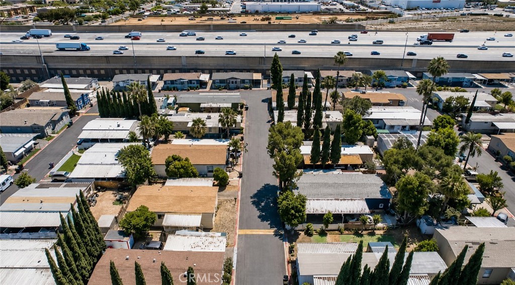 995 Pomona Road, Unit 33 Corona, CA 92882 - Photo 21 of 23