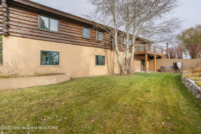 $1,999,000 | 2720 East 5000 North, Tetonia, ID 83452