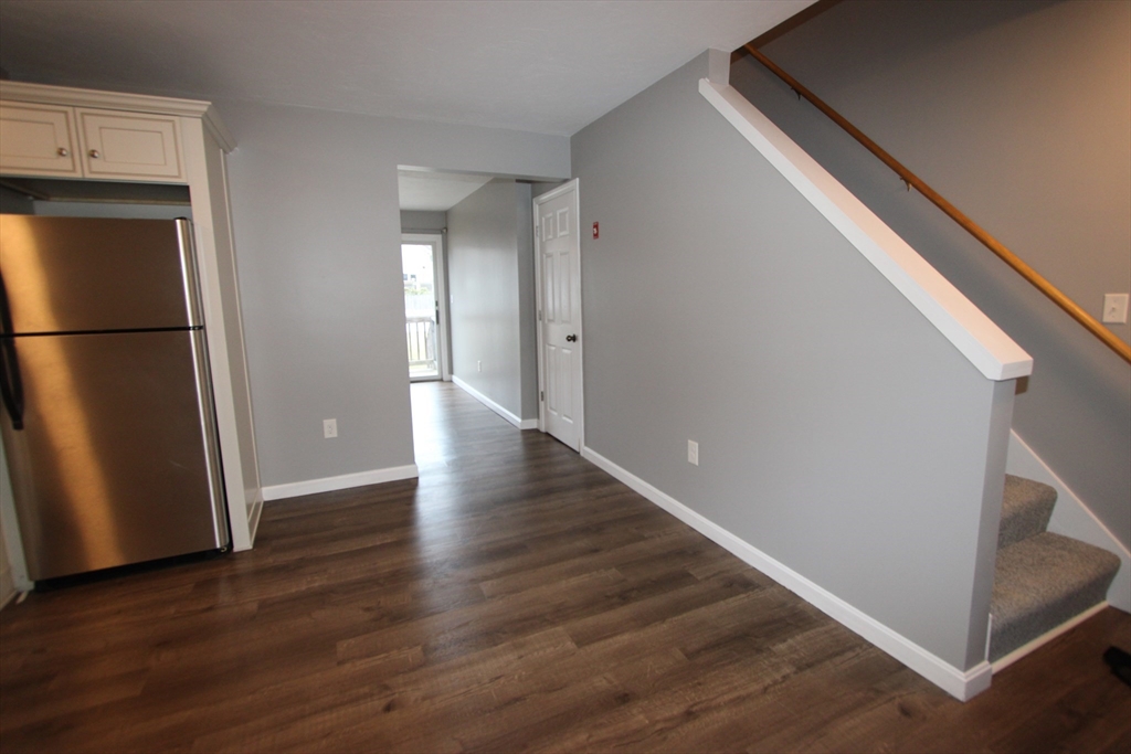 6 Canal Street, Unit A Sutton, MA 01590 - Photo 7 of 18