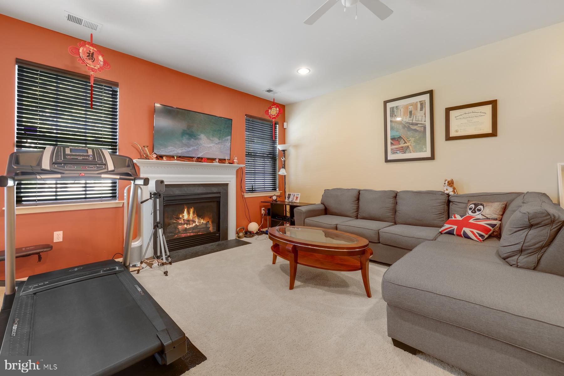 22 Blake Drive Pennington, NJ 08534 - Photo 4 of 29