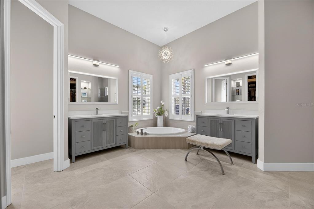 719 Islebay Drive Apollo Beach, FL 33572 - Photo 21 of 98