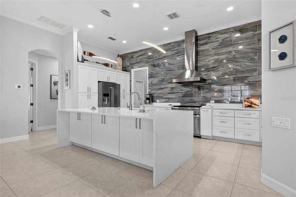 719 Islebay Drive Apollo Beach, FL 33572 - Photo 34 of 98