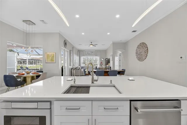 $1,349,000 | 719 Islebay Drive, Apollo Beach, FL 33572