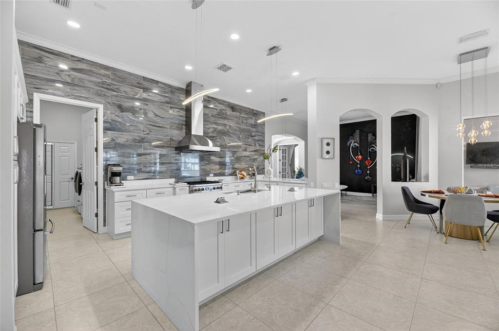 719 Islebay Drive Apollo Beach, FL 33572 - Photo 36 of 98