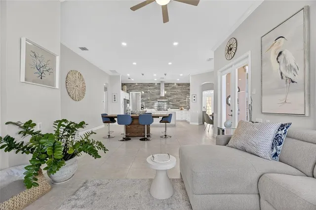 $1,349,000 | 719 Islebay Drive, Apollo Beach, FL 33572