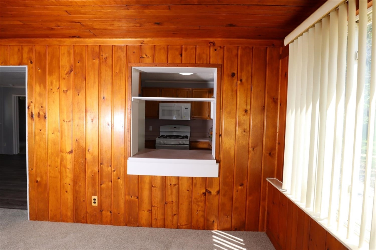 11493 Hall Road Whitmore Lake, MI 48189 - Photo 15 of 31 Gallery Image 15