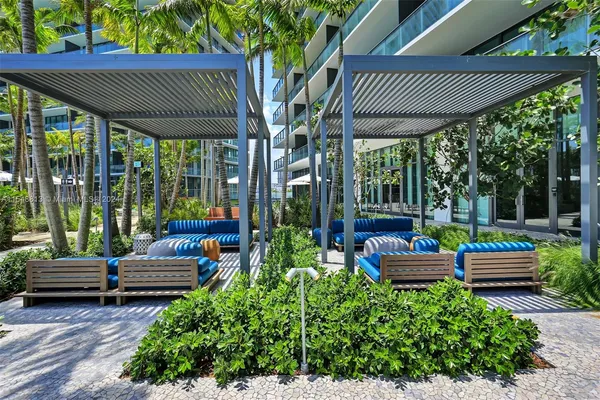 $819,000 | 480 Northeast 31st Street, Unit 2202, Miami, FL 33137