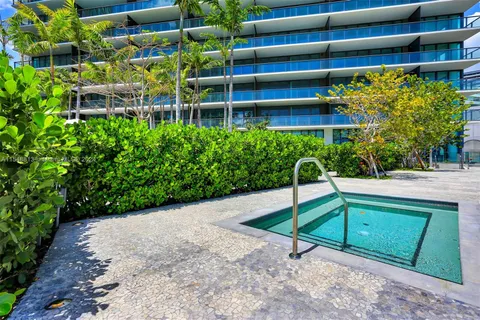 $819,000 | 480 Northeast 31st Street, Unit 2202, Miami, FL 33137