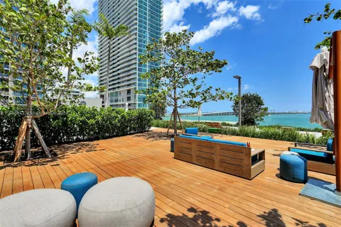 $819,000 | 480 Northeast 31st Street, Unit 2202, Miami, FL 33137