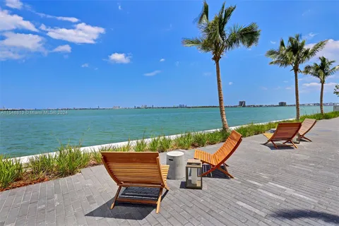 $819,000 | 480 Northeast 31st Street, Unit 2202, Miami, FL 33137