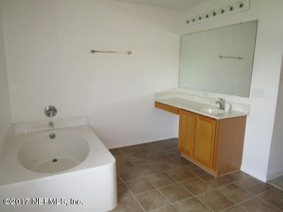 76480 Longleaf Loop Yulee, FL 32097 - Photo 14 of 24 MASTER BATHROOM