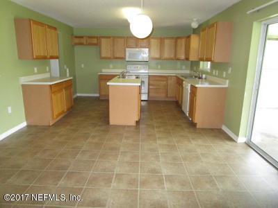 76480 Longleaf Loop Yulee, FL 32097 - Photo 7 of 24 KITCHEN